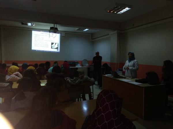 İlçe Hastane Personeli Okulumuz Kız Öğrencilerine Yönelik "Hijyen Eğitimi" Verdi